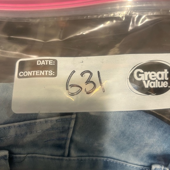 NWT Benava Jean Shorts Juniors 7 Blue Whiskers Mid Rise 3 Button (631) - Picture 4 of 4